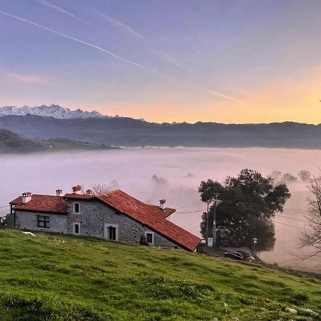 Apartamentos Picabel Onís Exteriér fotografie
