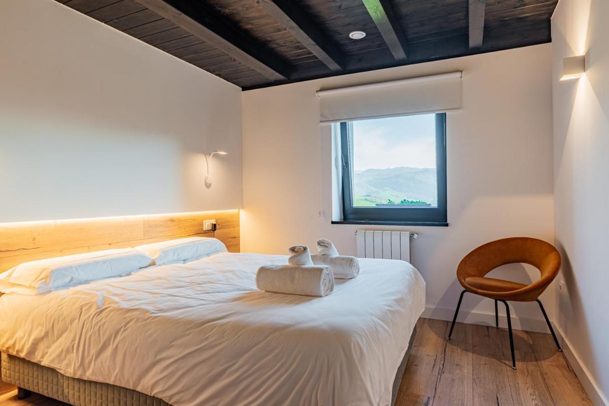 Apartamentos Picabel Onís Exteriér fotografie